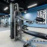 Symphony Modern Tower Hotel apartamentowy 3*