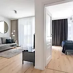 公寓式酒店 Symphony Modern Tower