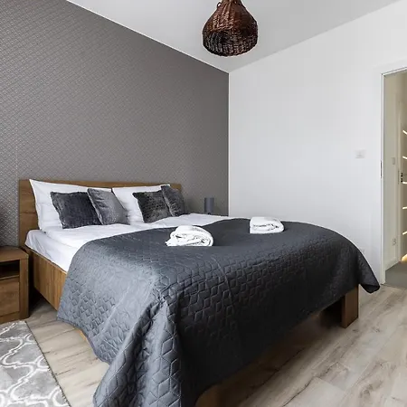 Lejlighedshotel Symphony Modern Tower 3*