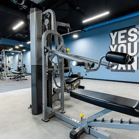 Symphony Modern Tower アパートホテル 3*