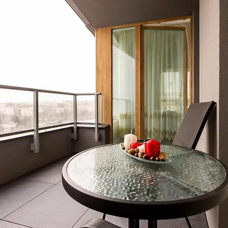 Symphony Modern Tower Lejlighedshotel 3*