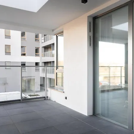 Hotel apartamentowy Symphony Modern Tower By Ina Gdynia
