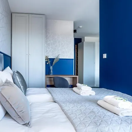 Symphony Modern Tower アパートホテル