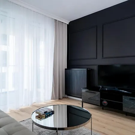 Symphony Modern Tower Lejlighedshotel 3*