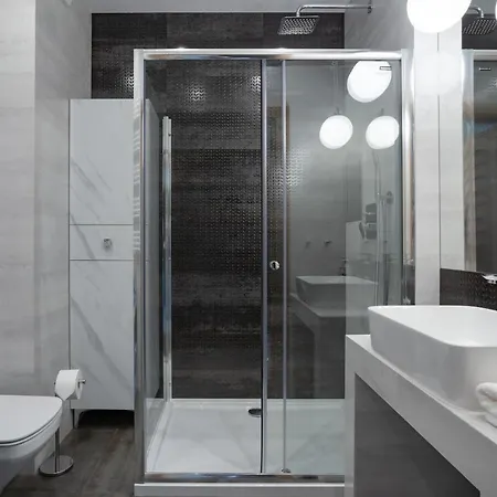 Symphony Modern Tower 3* Gdynia