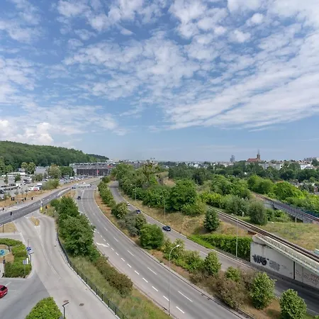 公寓式酒店 Symphony Modern Tower 3*