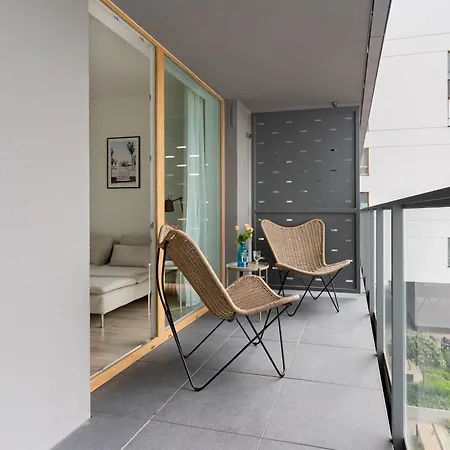 Symphony Modern Tower Aparthotel