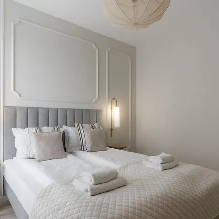 Aparthotel Symphony Modern Tower Gdynia