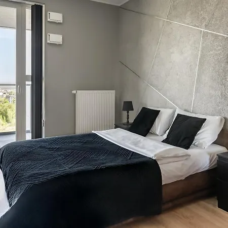 Symphony Modern Tower Aparthotel