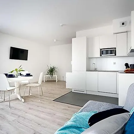 Symphony Modern Tower By Ina 3*