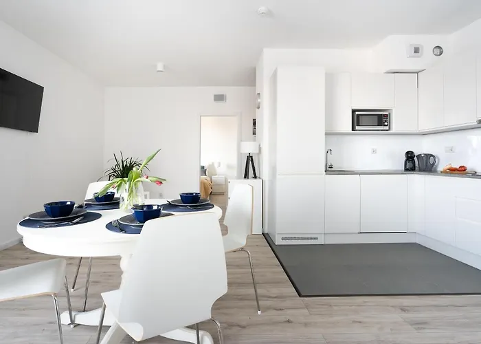 Symphony Modern Tower Aparthotel 3*