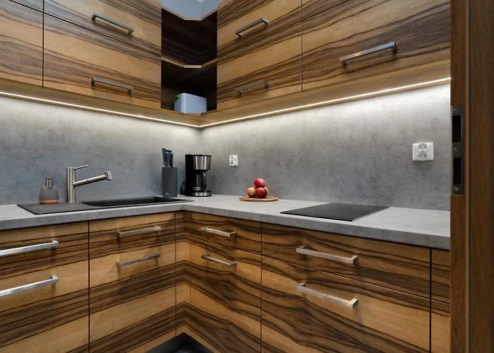 Symphony Modern Tower