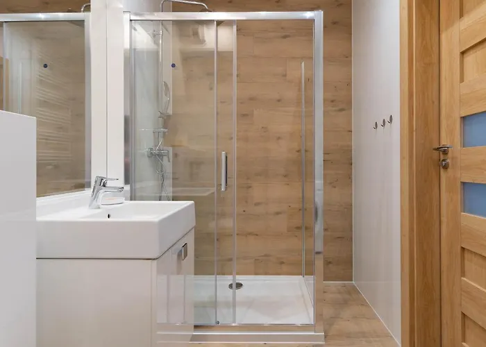 Aparthotel Symphony Modern Tower 3*